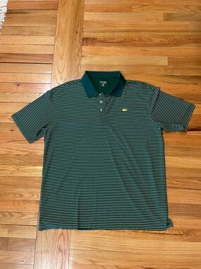 Men's Masters Tech Green Striped Polo Shirt - Classic Performance Style